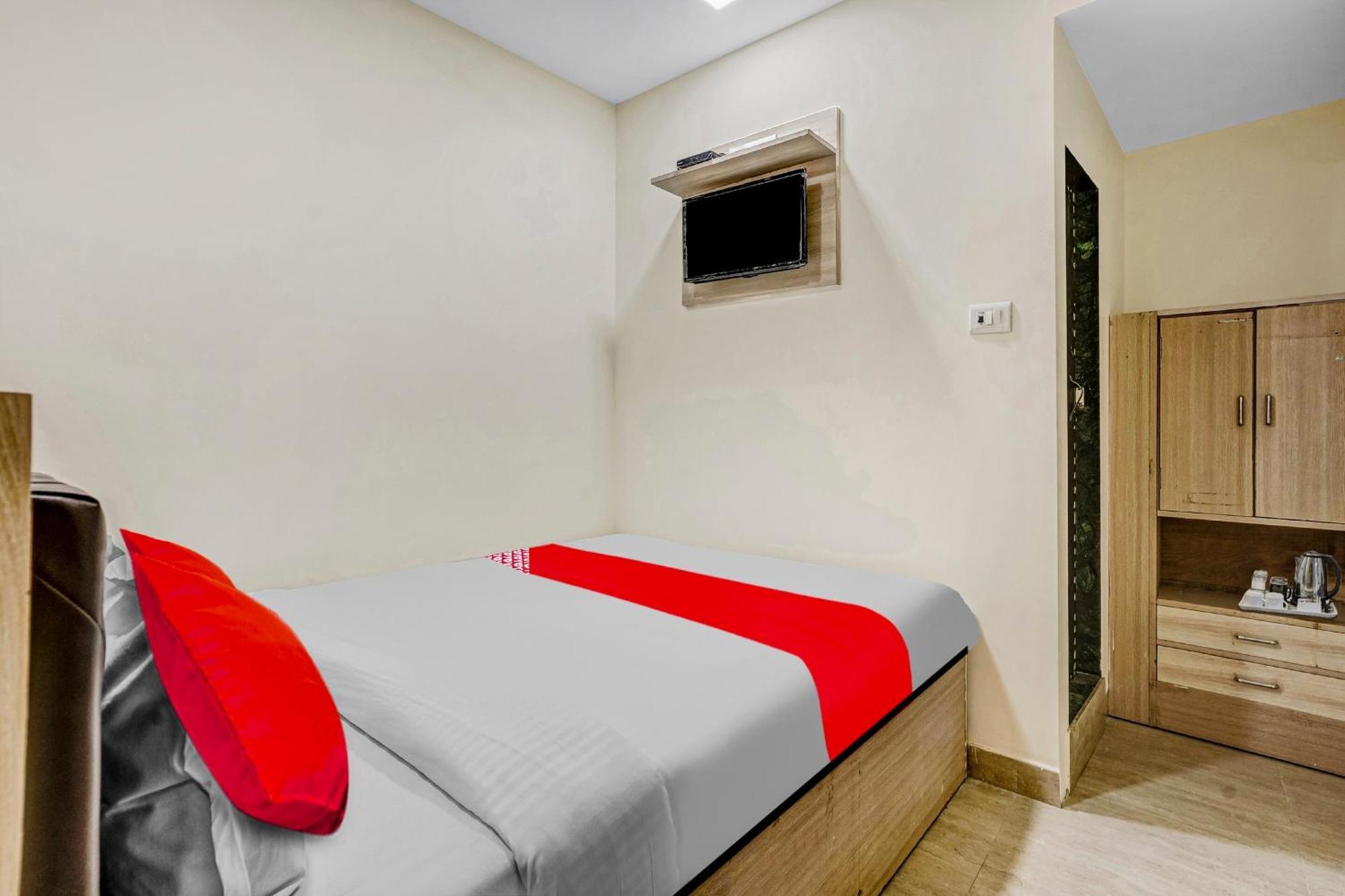 Hotel O Relax Palace Мумбаї Екстер'єр фото