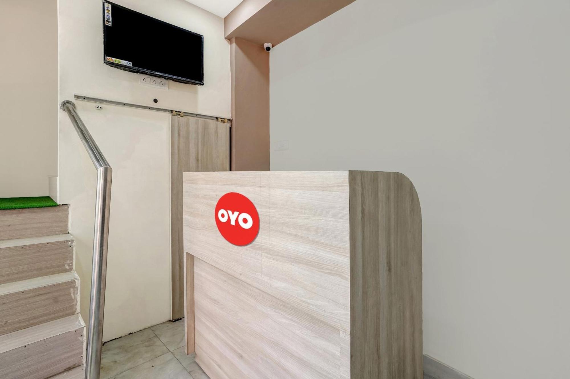 Hotel O Relax Palace Мумбаї Екстер'єр фото